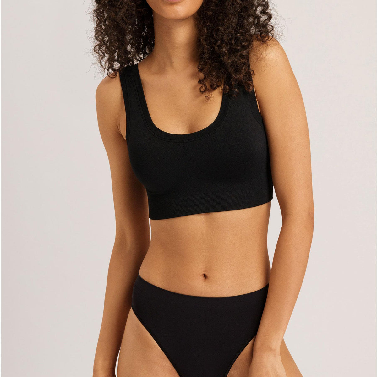 Touch Feeling Padded Crop Top - Women's