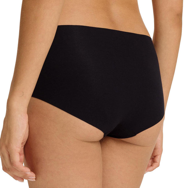 Invisible Cotton Maxi Briefs - Women's