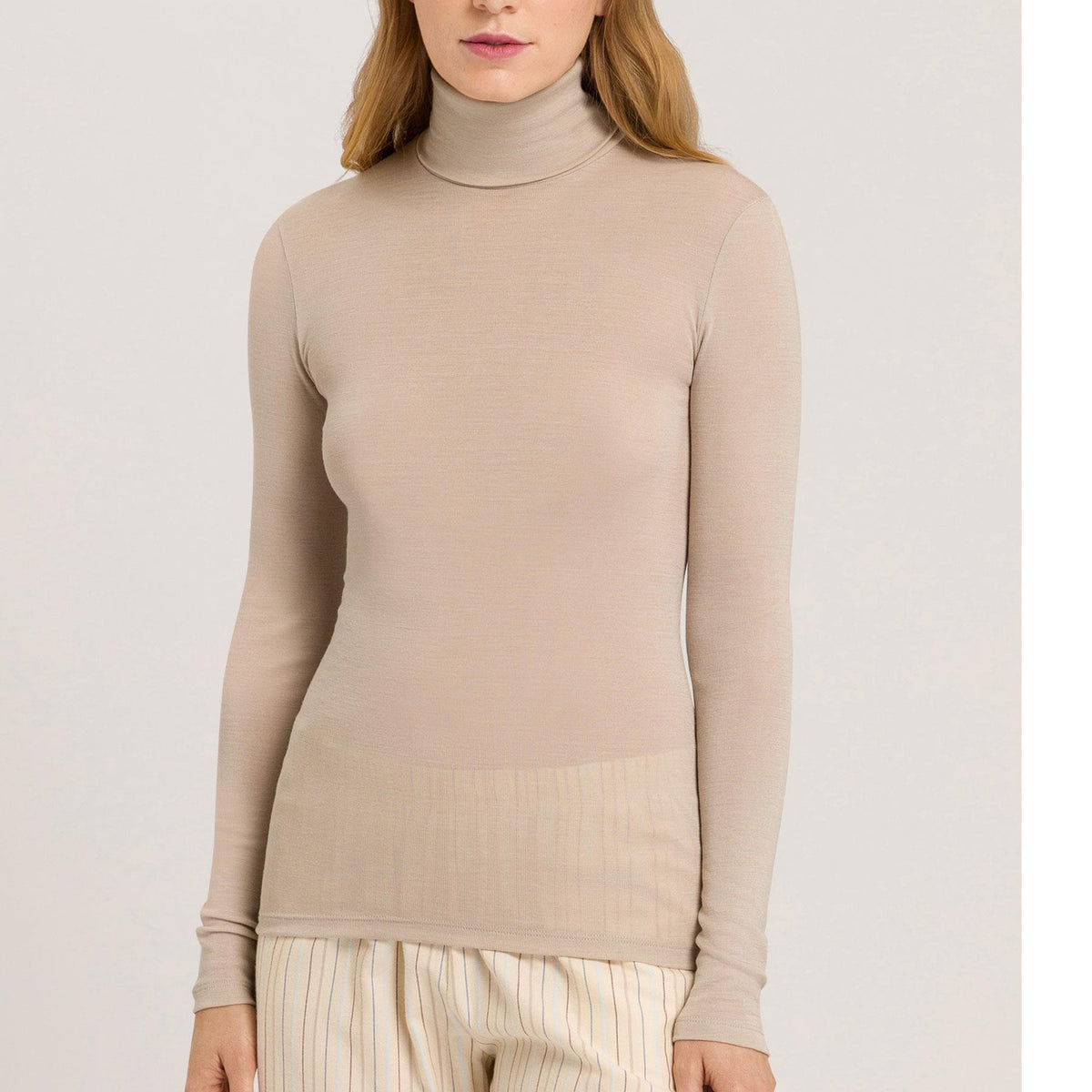 Woolen Silk Turtle Neck Shirt - Women's